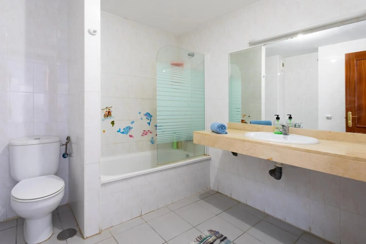 Family Apartment -3 Bedrooms And Rooftop El Médano 0*,  España